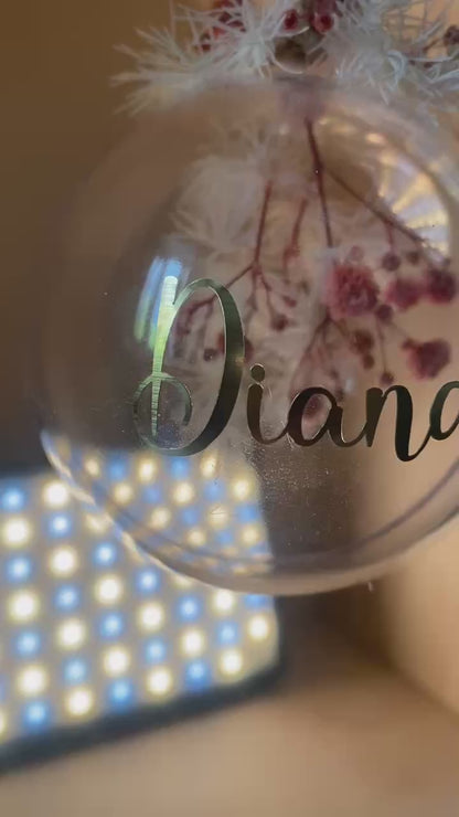 Boule de Noël personnalisée avec fleurs séchées 🌸